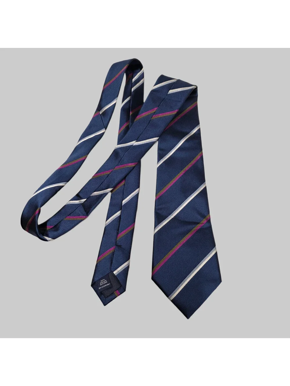 Charles Tyrwhitt Silk Necktie Navy Blue Striped regimental Woven Tie 60 x 3.5